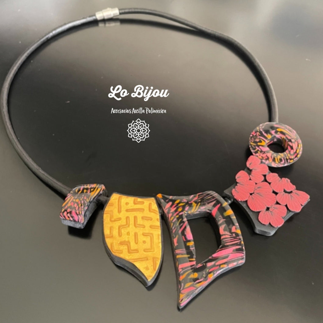 Collar mixto