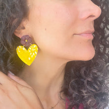 Cargar imagen en el visor de la galería, Corazón y flor 2
