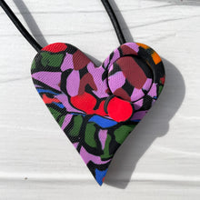 Cargar imagen en el visor de la galería, Collar dúo  Corazón-Lila
